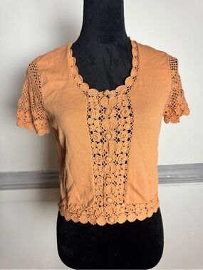 Anne Klein Peach Crochet-Trim Short Sleeve Crop Top
